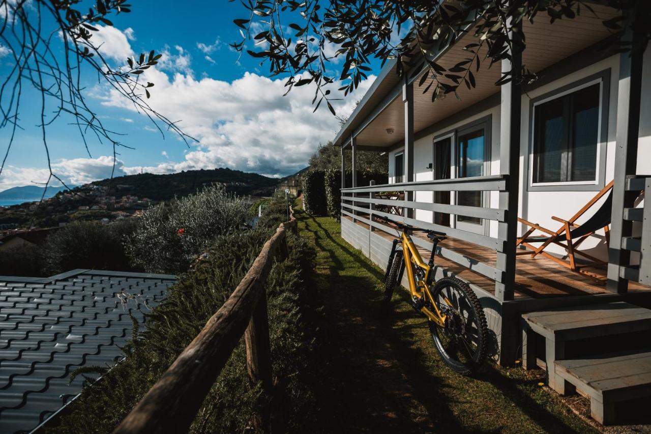 Agriturismo Rose Di Pietra Pietra Ligure Zewnętrze zdjęcie